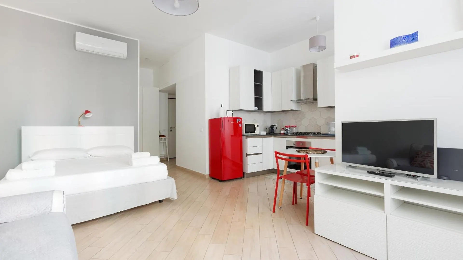 Milan Savona Area Bright Studio X3 Apartment